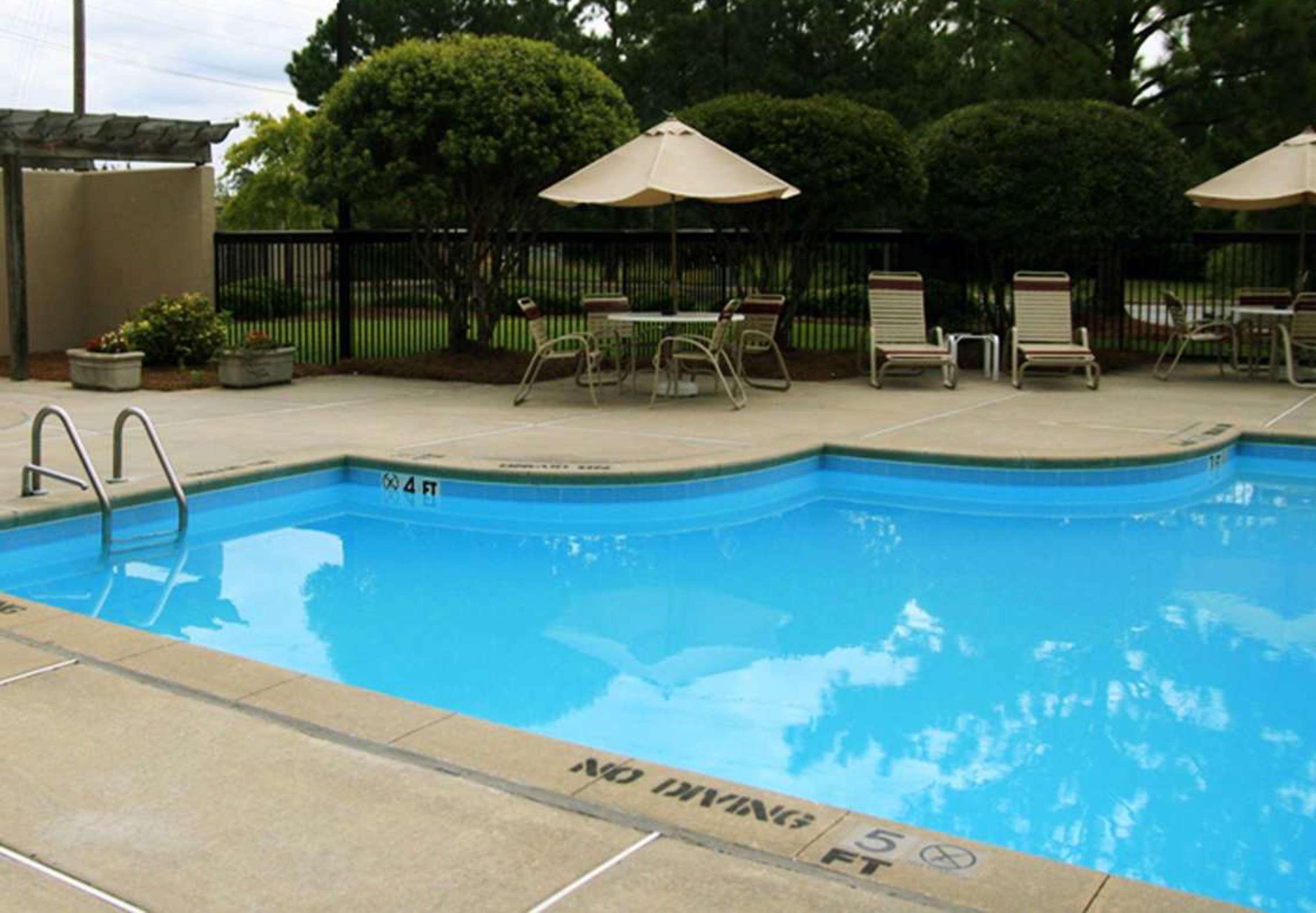 Hampton Inn New Bern Exteriör bild