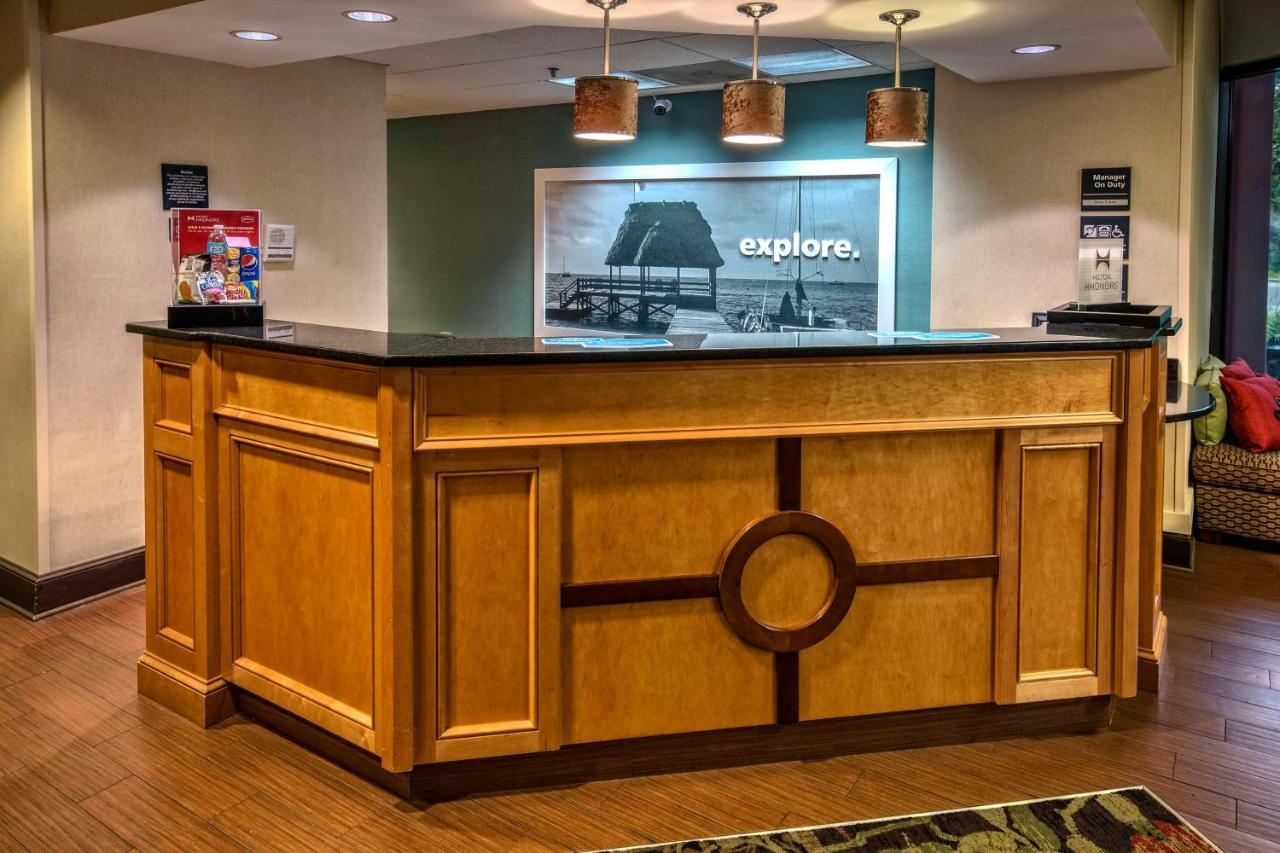 Hampton Inn New Bern Exteriör bild