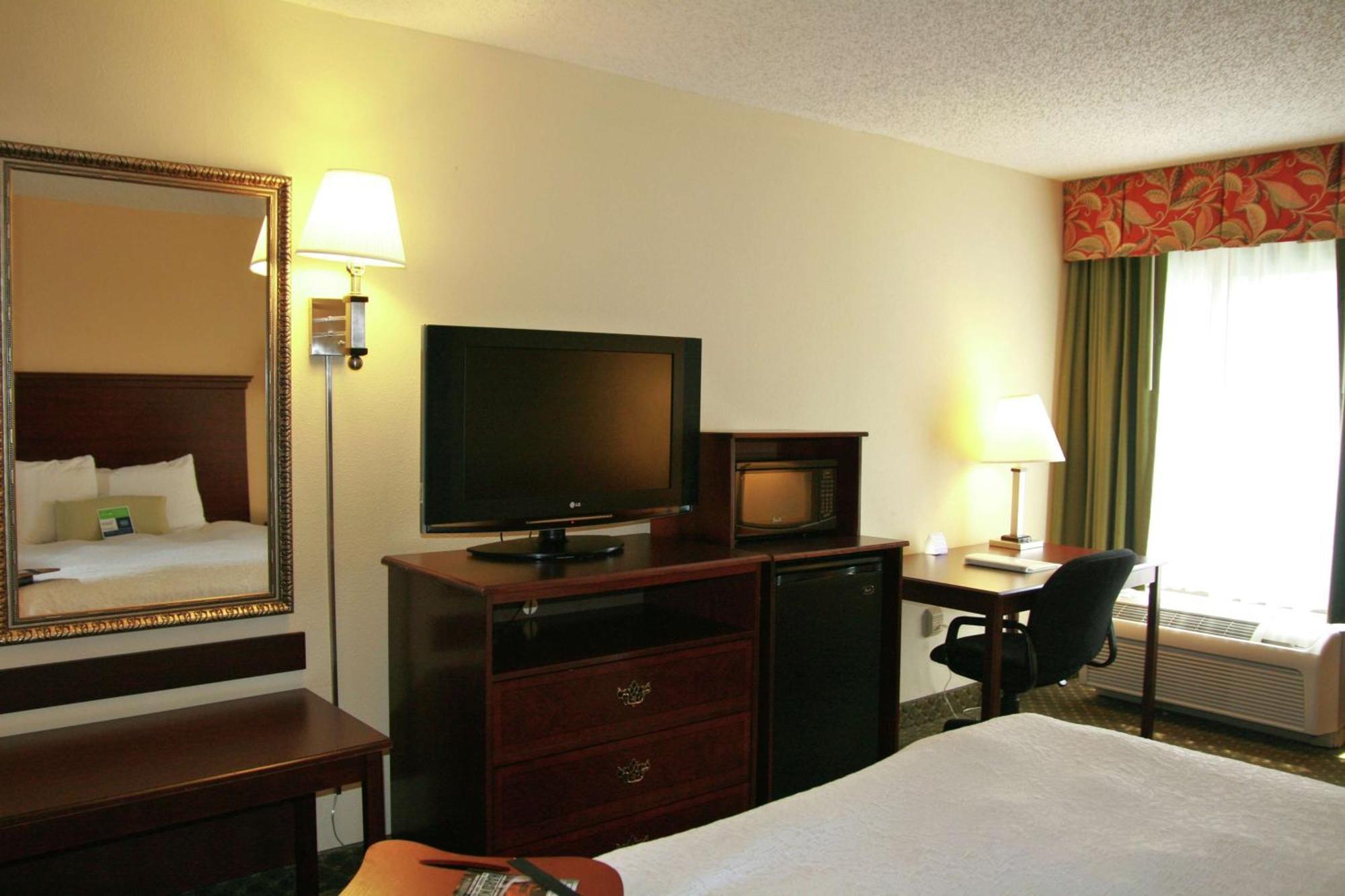 Hampton Inn New Bern Exteriör bild