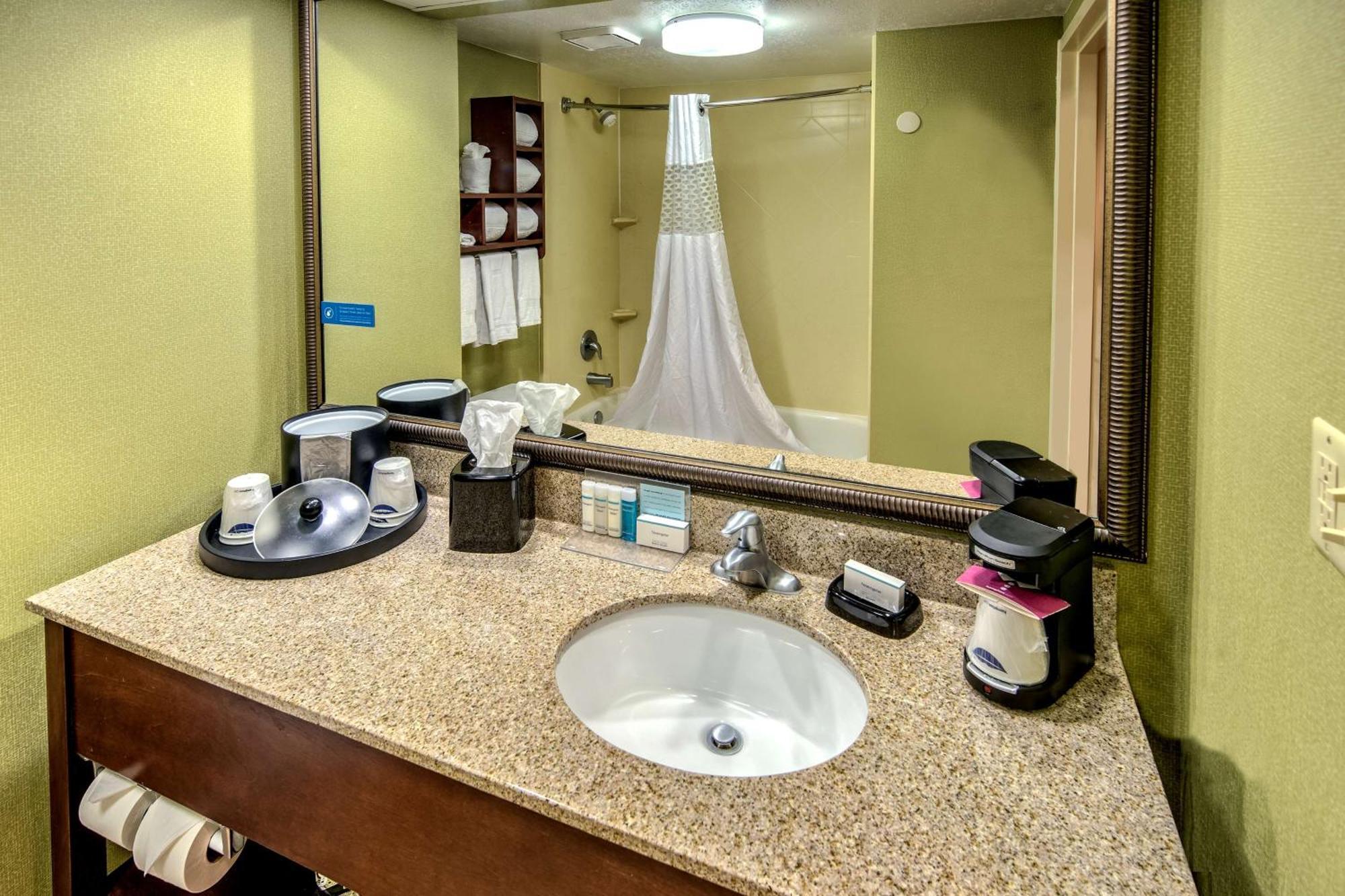 Hampton Inn New Bern Exteriör bild